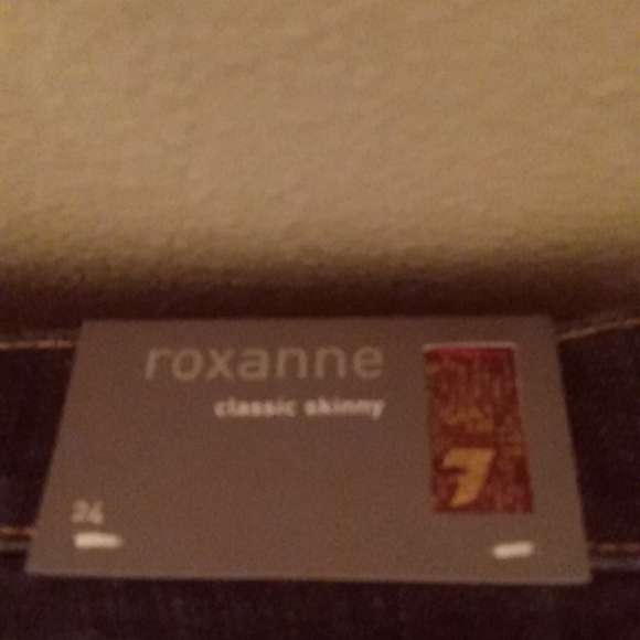 Jeans - Picture 4 of 7